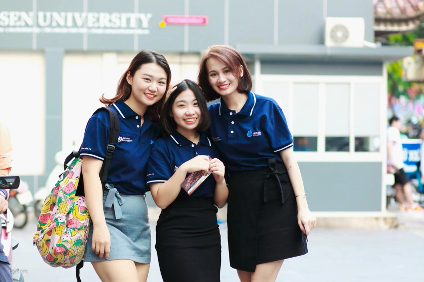 HOA SEN UNIVERSITY THE LIBRARY CORE