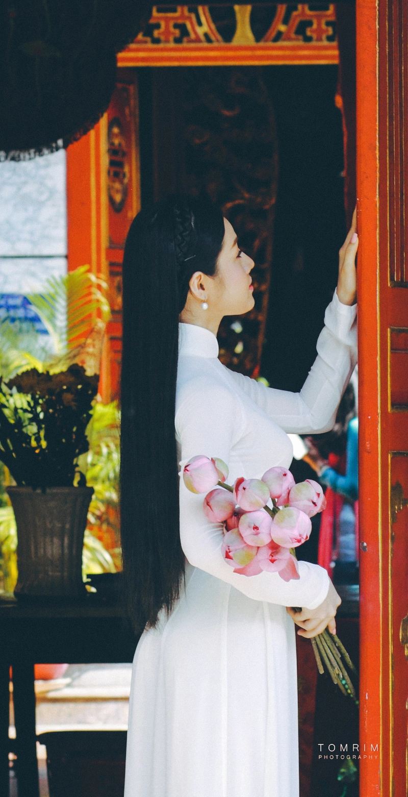 Hoàng Kim Uyên | model